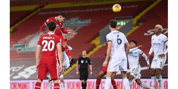 Liverpools neue Spieler unterstützen schwere Aufgaben